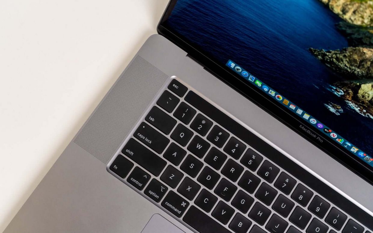 Не працюють динаміки у MacBook Не працюють динаміки у MacBook - фото