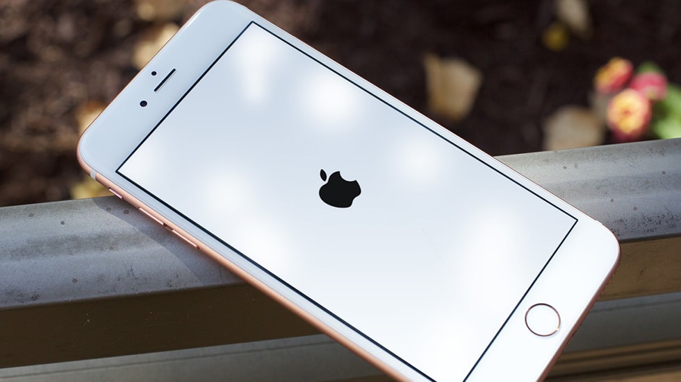 iPhone постійно перезавантажується iPhone постійно перезавантажується - фото