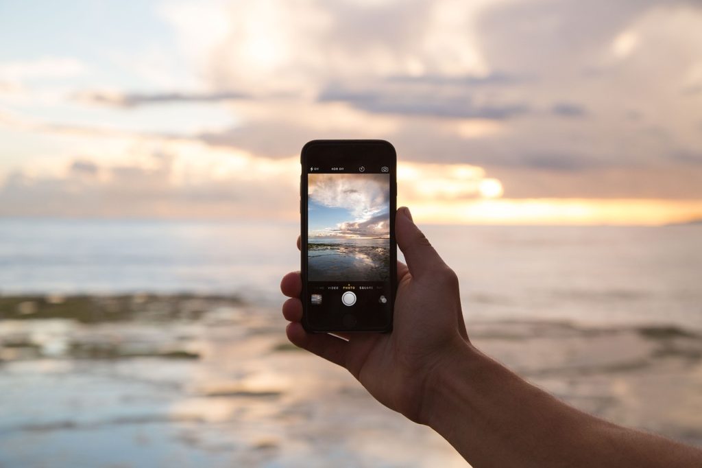 Мутная камера iPhone Мутная камера iPhone - фотография